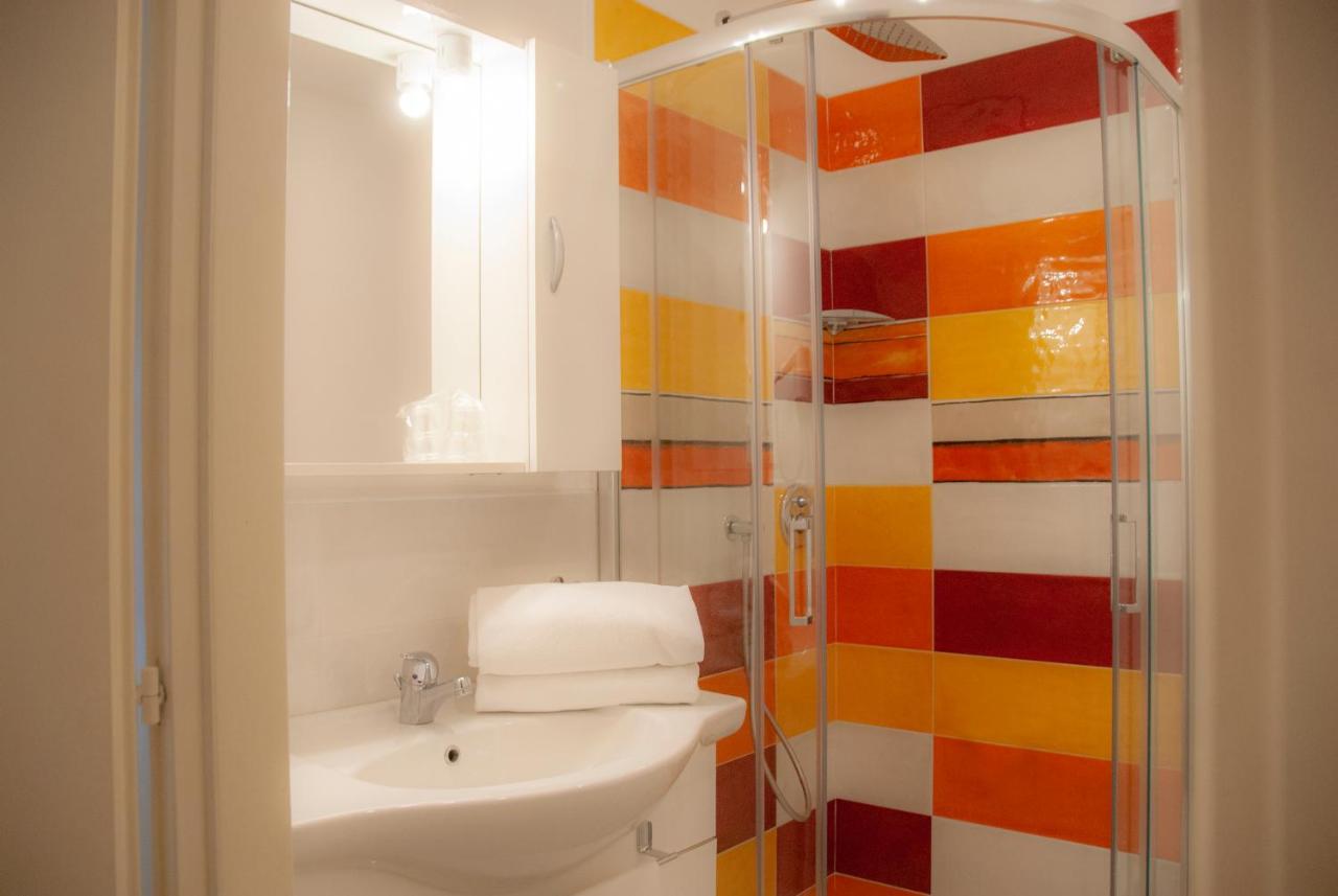 Sorrento Comfort Rooms Con Piscina Ngoại thất bức ảnh